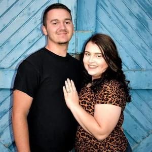 Meet your Posher, Devin